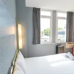 勒芒市中心宜必思快捷酒店