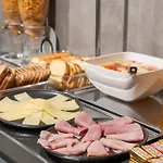 Ibis Budget Centre Hotel 2*