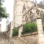 Hotel Ibis Budget Centre 2*