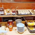 Ibis Budget Centre 2*