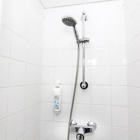 Ibis Budget Centre Hotel 2*