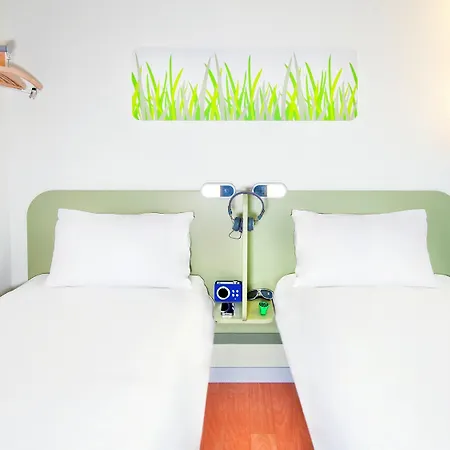 Ibis Budget Centre 2* לה מאנש