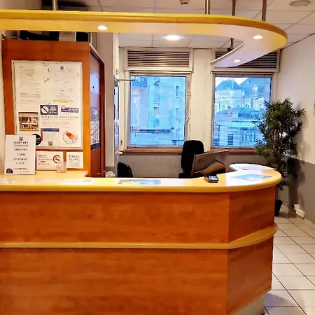 Ibis Budget Centre 2*