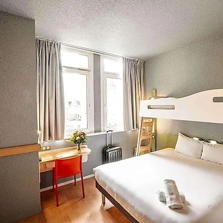 Ibis Budget Centre Hotell 2*