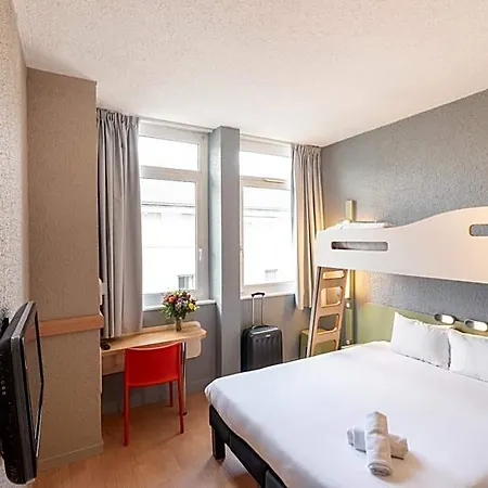 Ξενοδοχείο Ibis Budget Centre 2*
