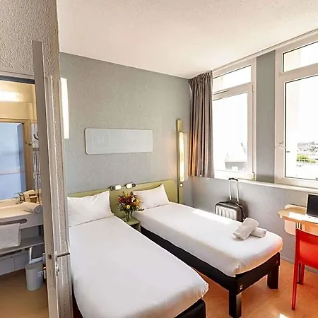 Ibis Budget Centre
