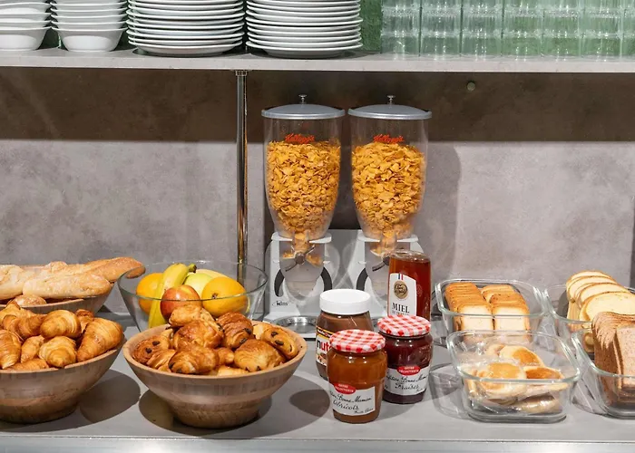 Ibis Budget Centre Hotel 2*