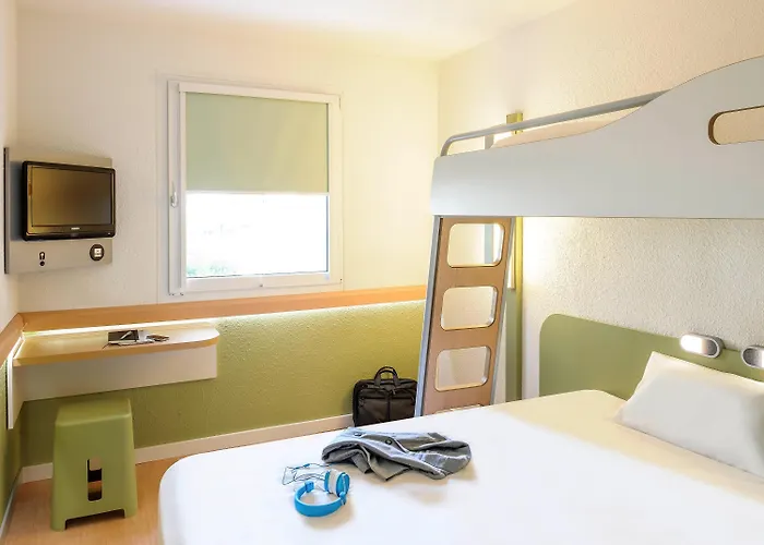 Ibis Budget Centre Hotel 2*